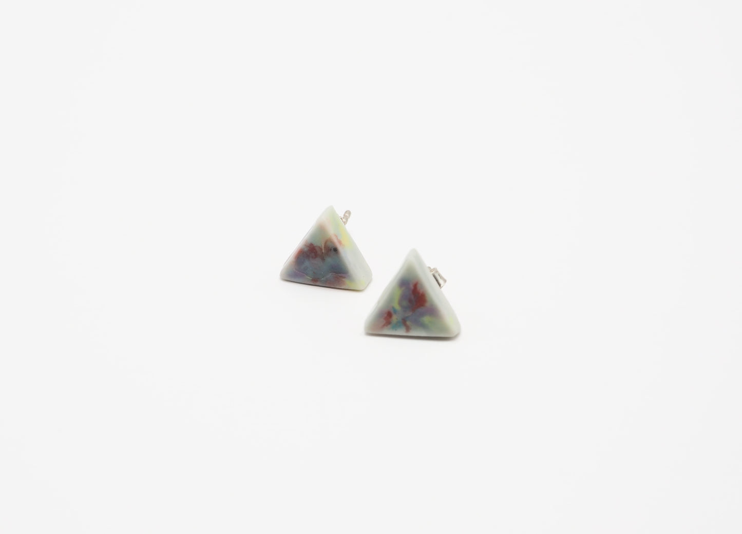 Sankaku Triangle Goldplated Porcelain earrings